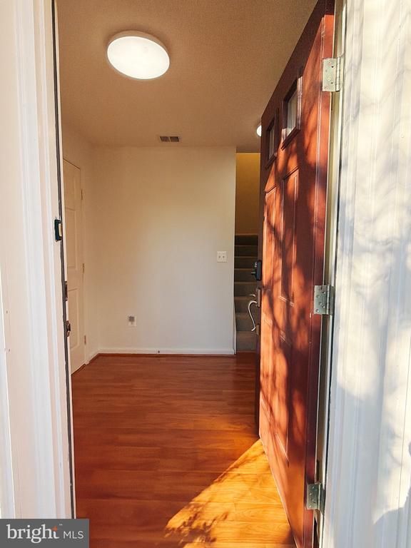 43750 Tolamac Dr, Ashburn, VA 20147