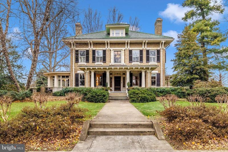 307 Upper College Ter, Frederick, MD 21701