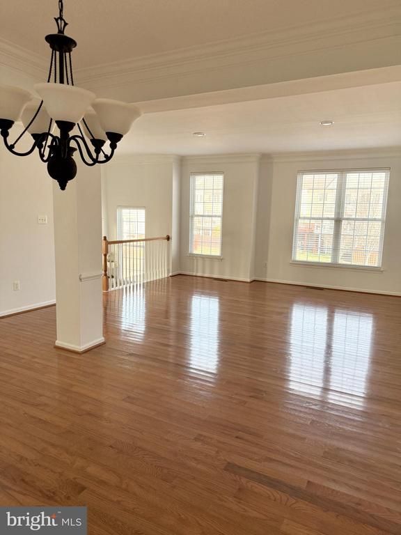 25207 Bald Eagle Ter, Chantilly, VA 20152