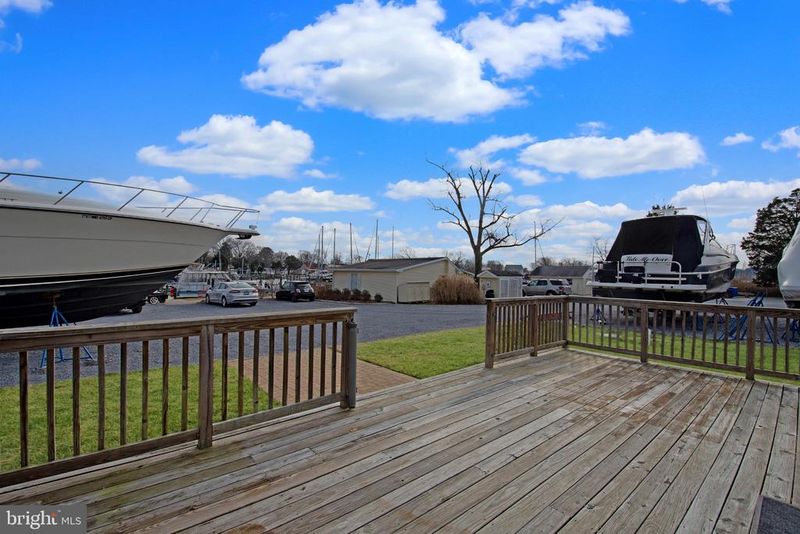 455 Deale Rd, Deale, MD 20751