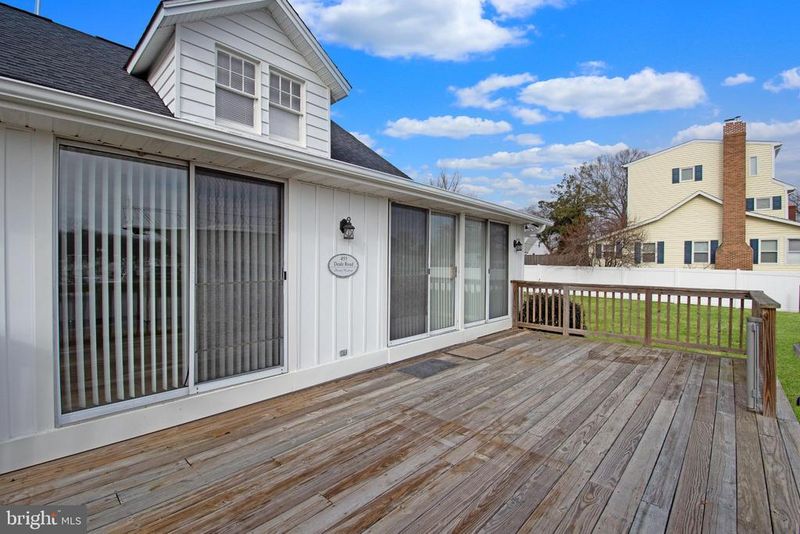 455 Deale Rd, Deale, MD 20751