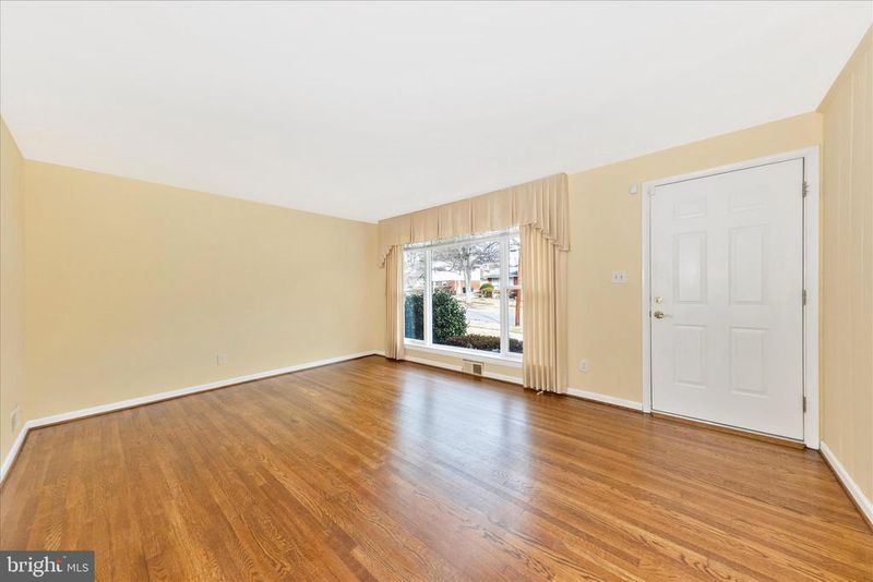 11802 Pittson Rd, Silver Spring, MD 20906