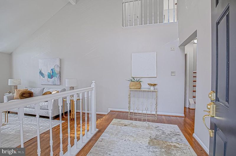 1824 Duffield Ln, Alexandria, VA 22307