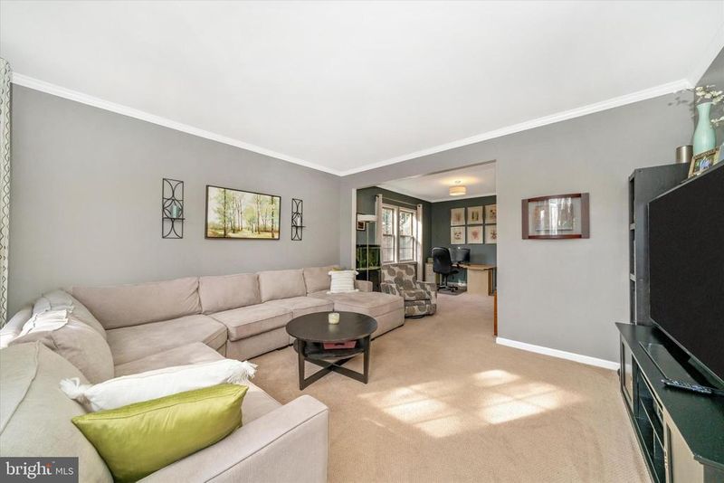 6977 Meadowpoint Ter, New Market, MD 21774