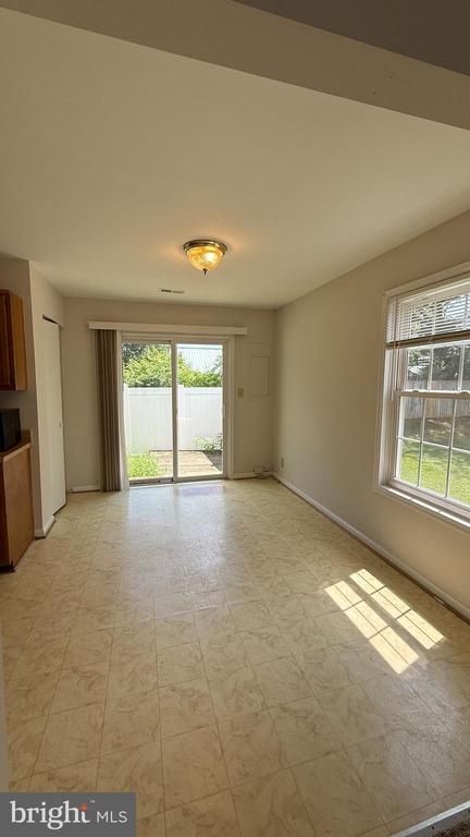 200 Surry Ln, Stafford, VA 22554