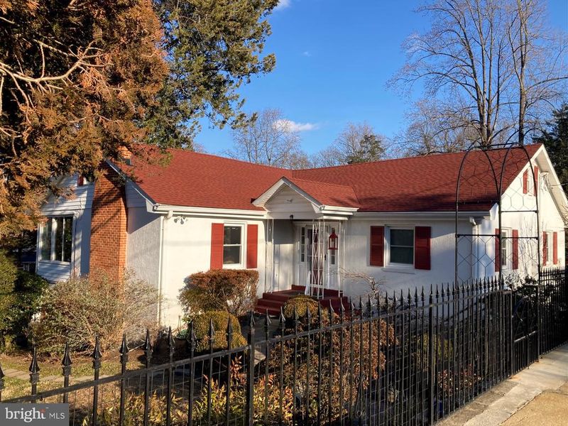 510 Hilltop Ln, Riva, MD 21140