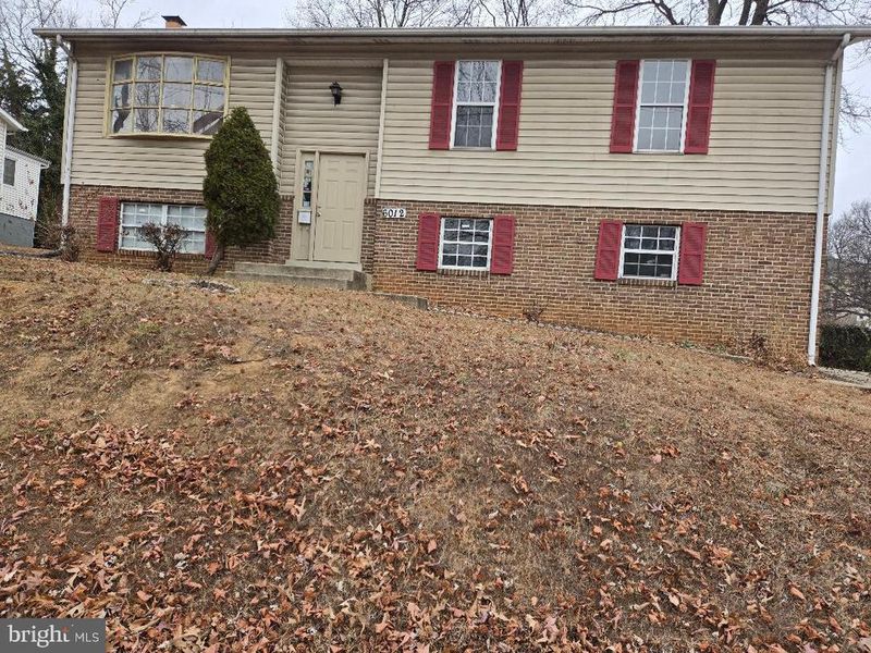6012 Queens Chapel Rd, Hyattsville, MD 20782