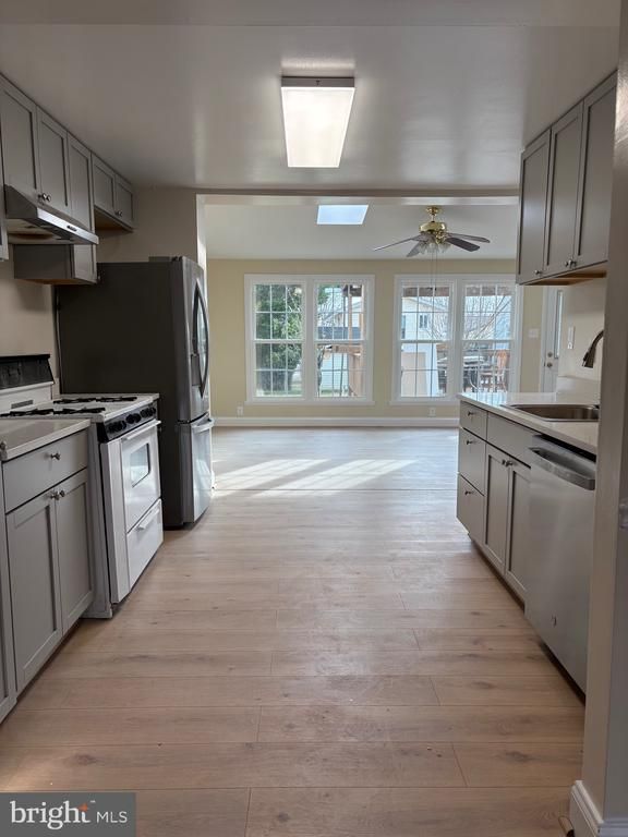 4106 Ferrara Dr, Silver Spring, MD 20906