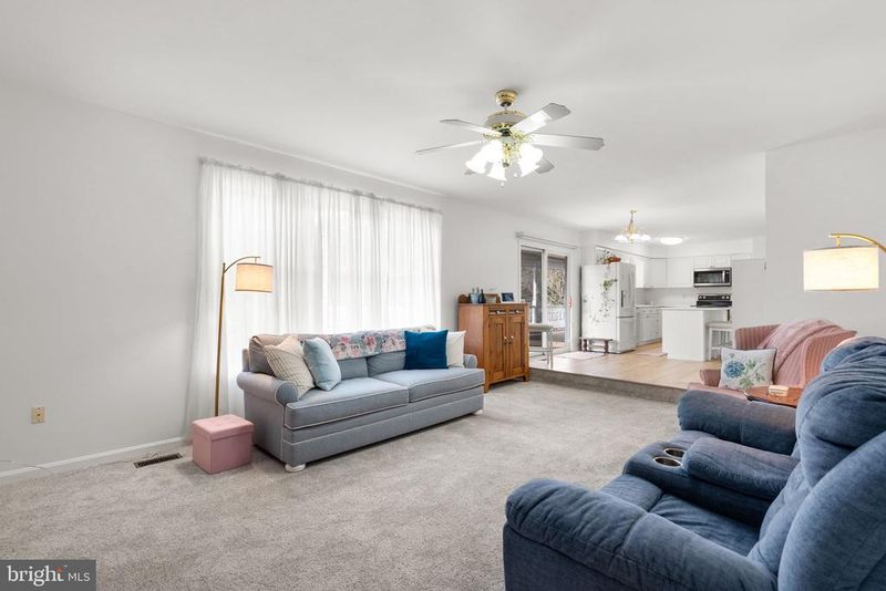191 Midsummer Dr, Frederick, MD 21702