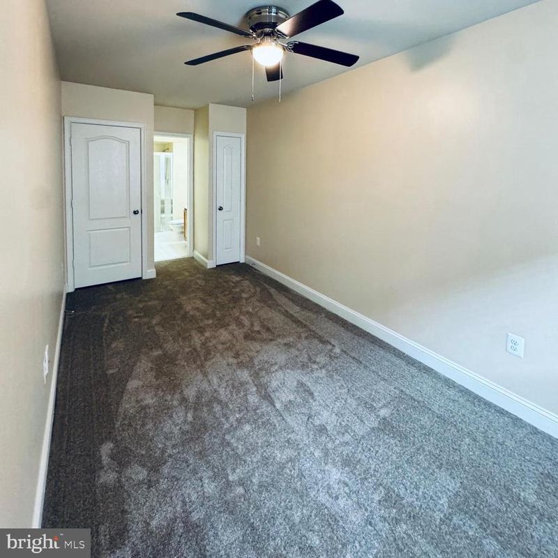 4436 Potomac Highlands Cir, Triangle, VA 22172