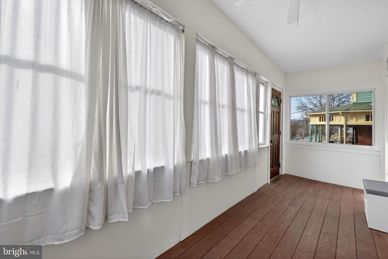 709 E Potomac St, Brunswick, MD 21716
