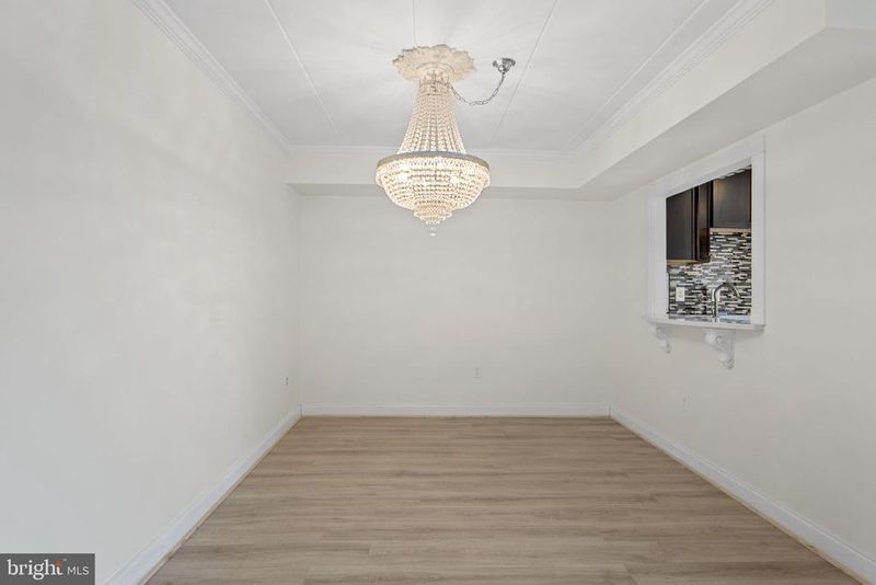 124 Roberts Ln #200, Alexandria, VA 22314