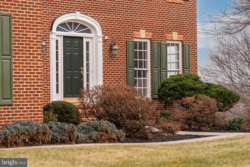 40452 Hickory Ridge Pl, Aldie, VA 20105