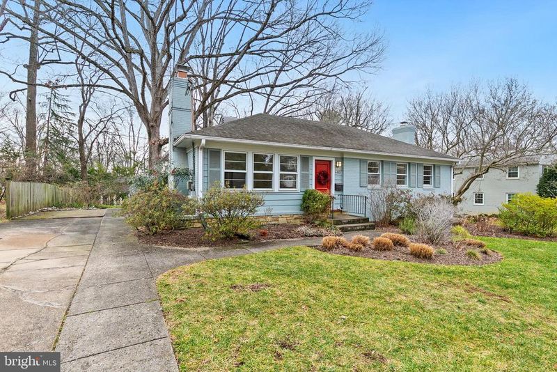4410 Saul Rd, Kensington, MD 20895