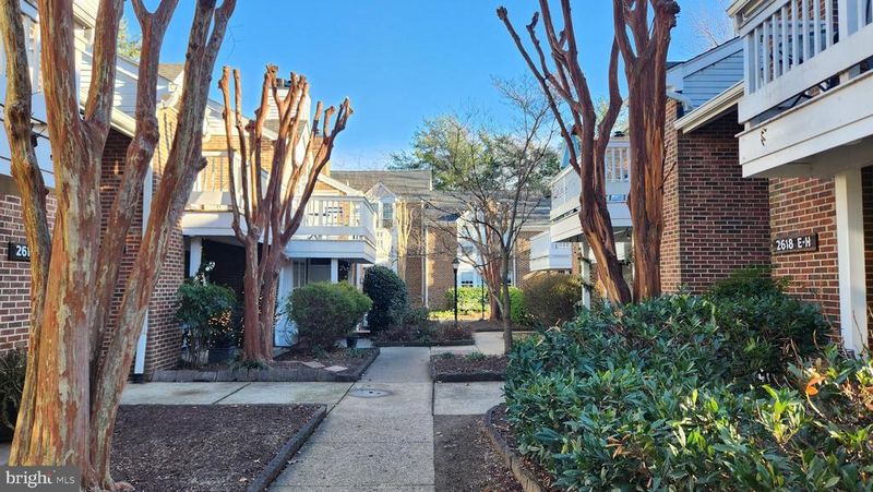 2618 S Arlington Mill Dr #4, Arlington, VA 22206