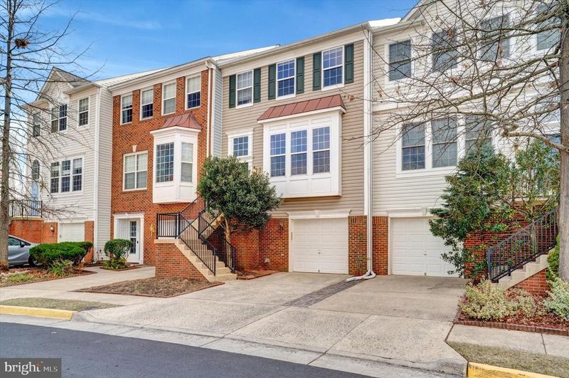 43787 Virginia Manor Ter, Ashburn, VA 20148