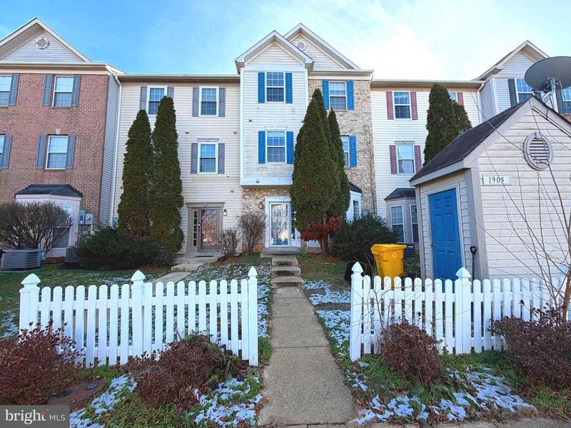 1905 Bulrush Ct, Odenton, MD 21113