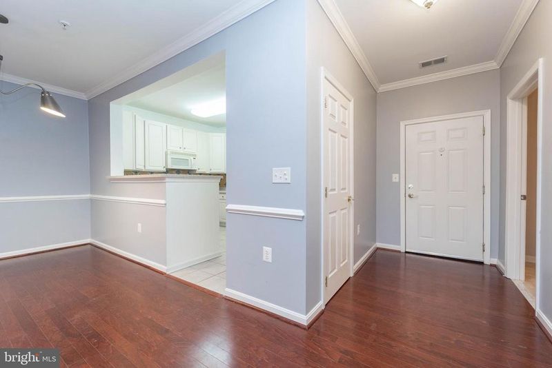 13216 Fox Bow Dr #405, Upper Marlboro, MD 20774