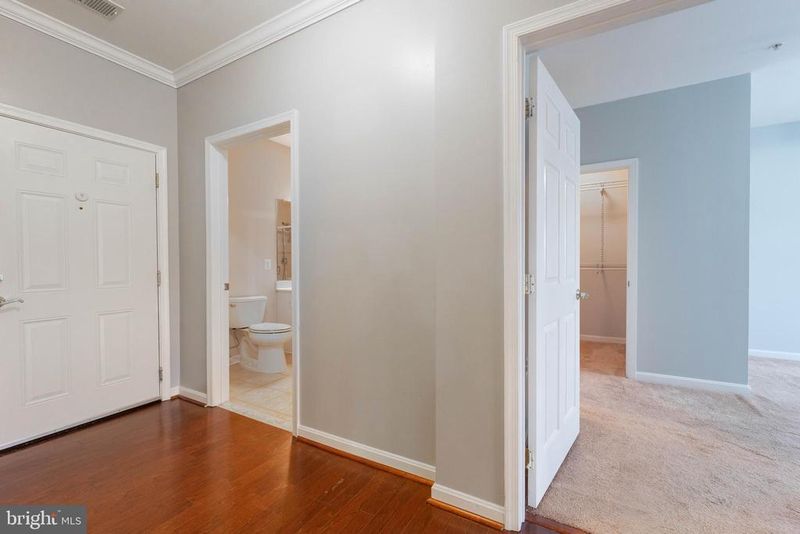 13216 Fox Bow Dr #405, Upper Marlboro, MD 20774
