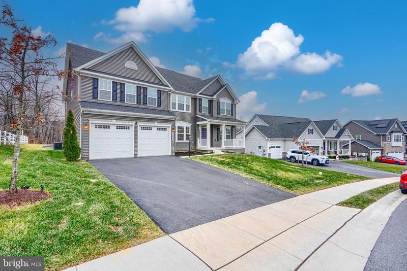 13605 Otono Dr, Mount Airy, MD 21771