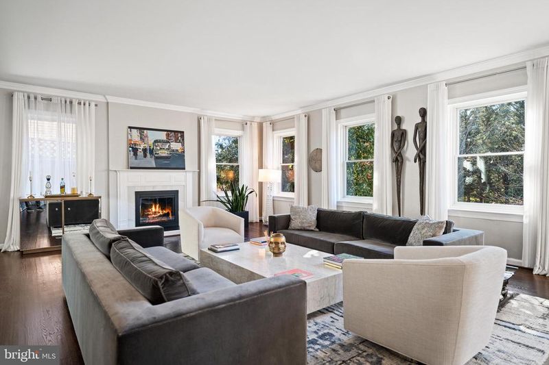 4725 Massachusetts Ave NW, Washington, DC 20016
