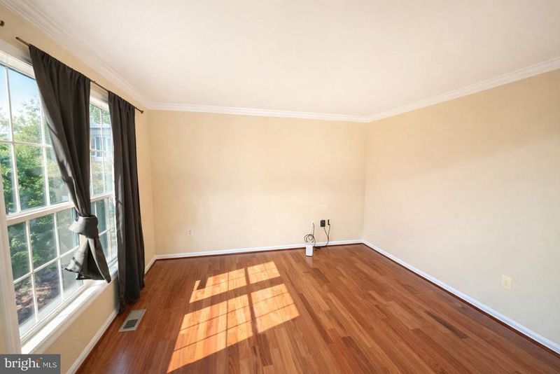 16 Taber Ct, Stafford, VA 22556