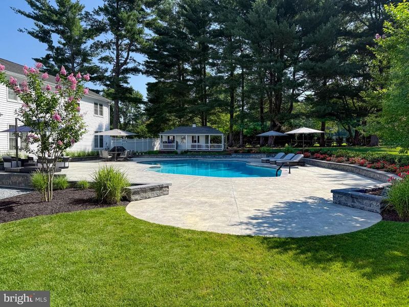 20601 Miracle Dr, Gaithersburg, MD 20882