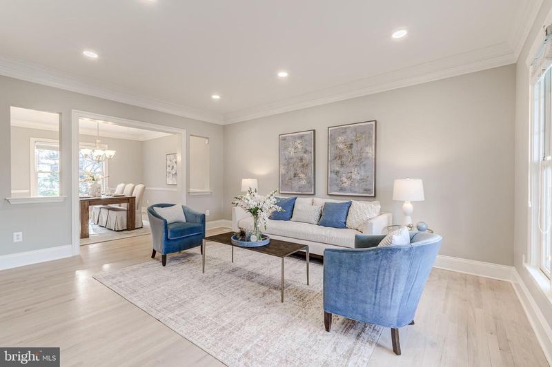 6413 Gayfields Rd, Alexandria, VA 22315