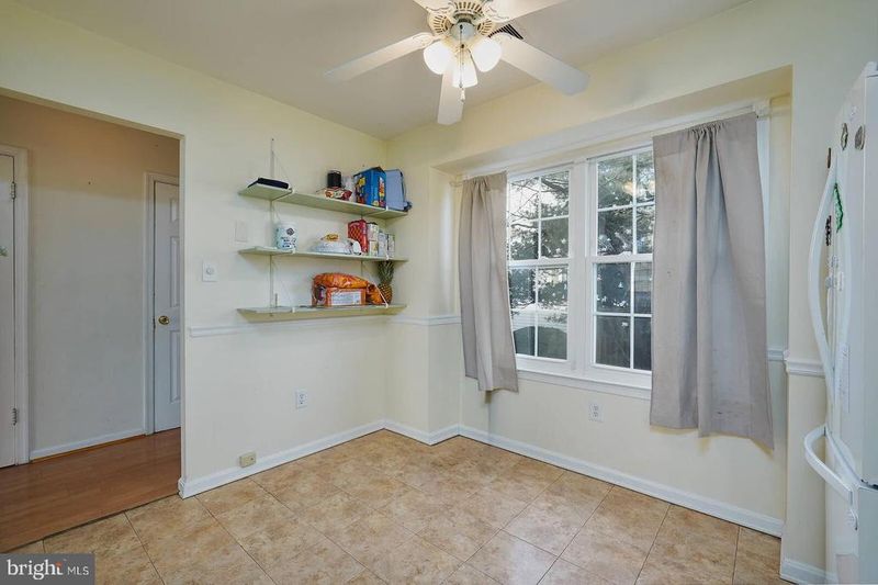 1715 Hart Ct, Crofton, MD 21114