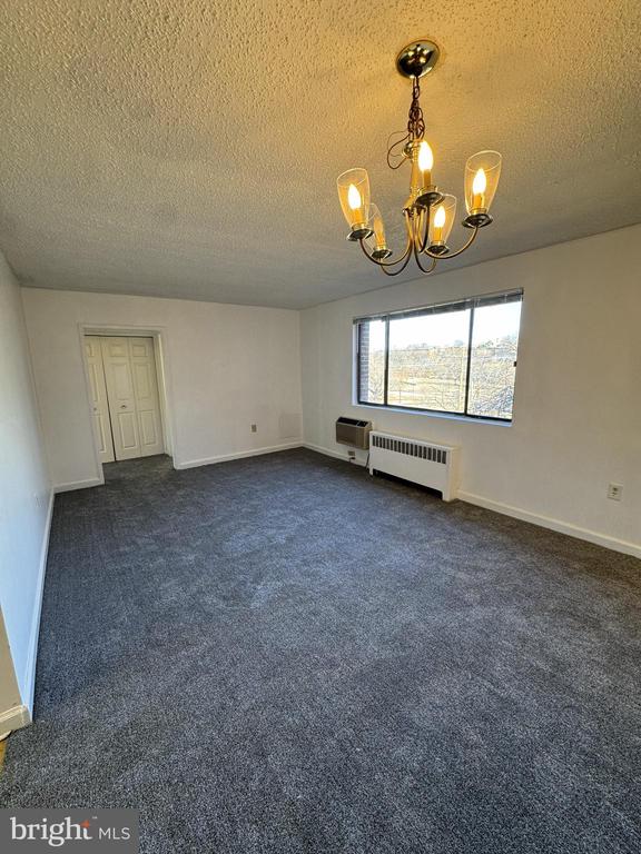 4717 1st St SW #303, Washington, DC 20032