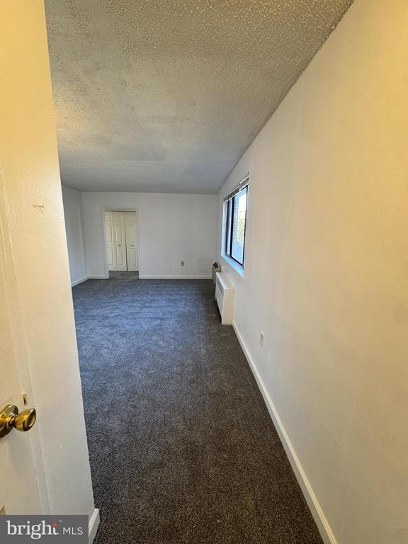 4717 1st St SW #303, Washington, DC 20032