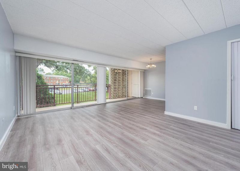 9201 New Hampshire Ave #208, Silver Spring, MD 20903