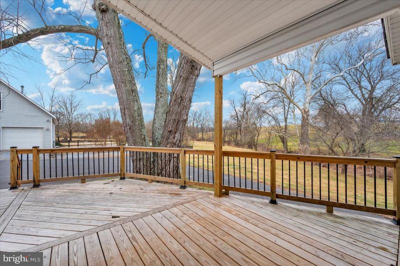 11646 Creagerstown Rd, Woodsboro, MD 21798