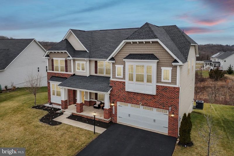 13623 Otono Dr, Mount Airy, MD 21771