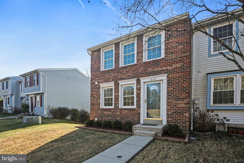10747 Glen Hannah Dr, Laurel, MD 20723