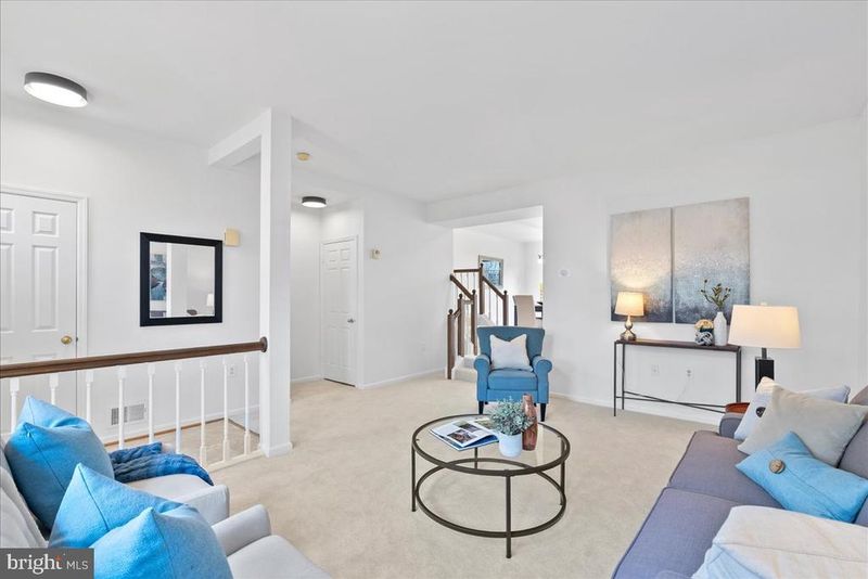 6121 Wellington Commons Dr, Alexandria, VA 22310