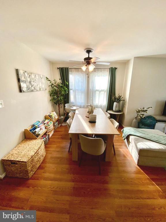 1 Appledowre Ct #137, Germantown, MD 20876
