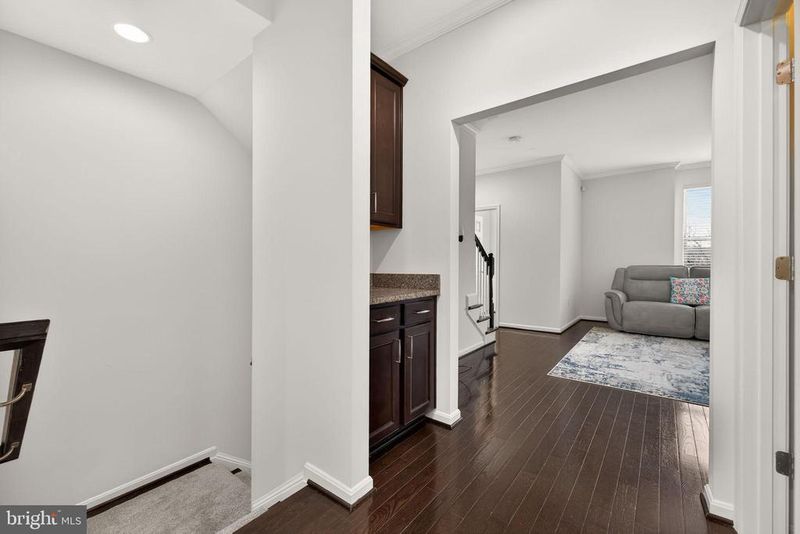 20545 Rolling Water Ter, Ashburn, VA 20147