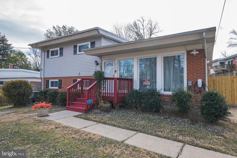 2303 Pinneberg Ave, Rockville, MD 20851