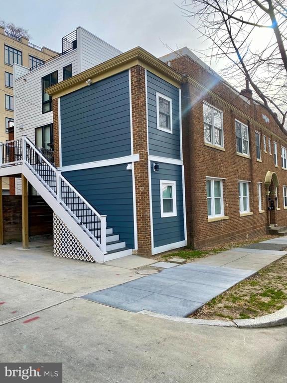 3701 9th St NW #1, Washington, DC 20010