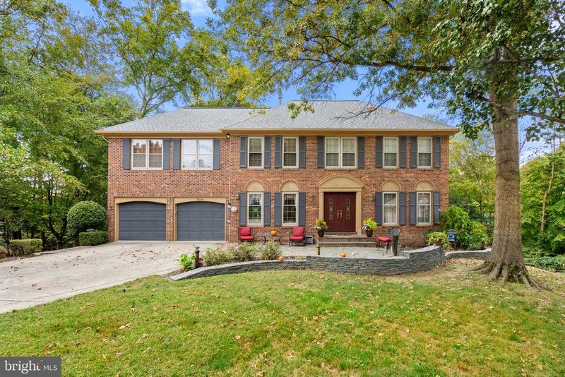 9104 Scott St, Springfield, VA 22153