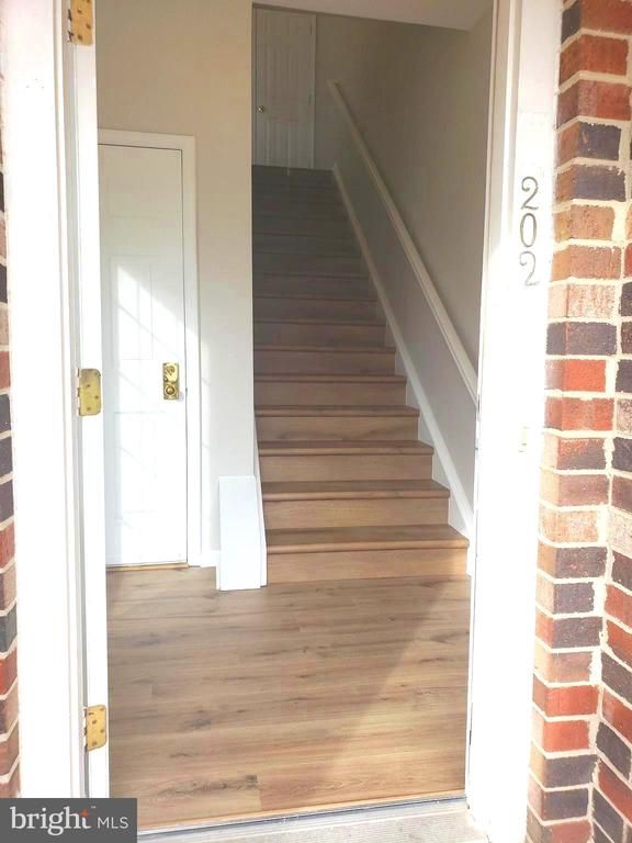 45070 Brae Ter #202, Ashburn, VA 20147