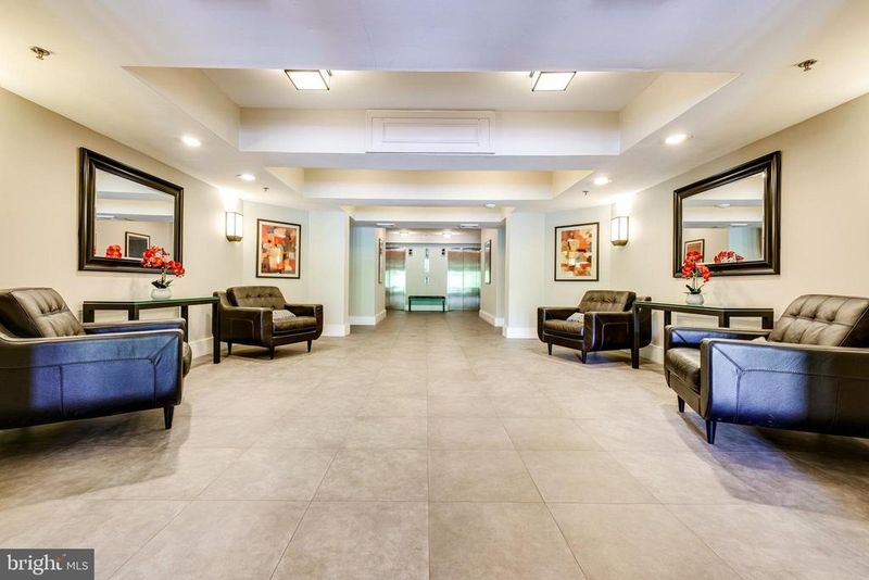 545 E Braddock Rd #207, Alexandria, VA 22314