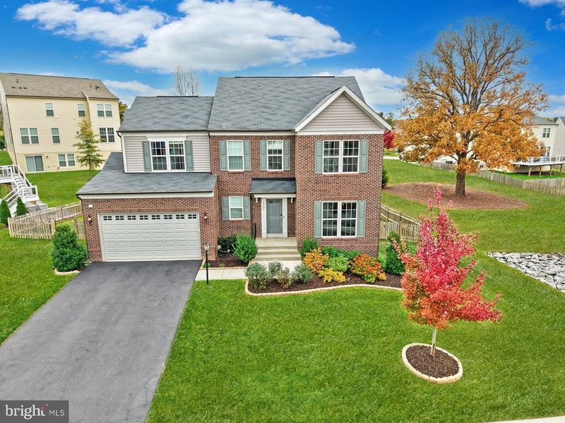 9587 Kimbleton Hall Loop, Manassas Park, VA 20111