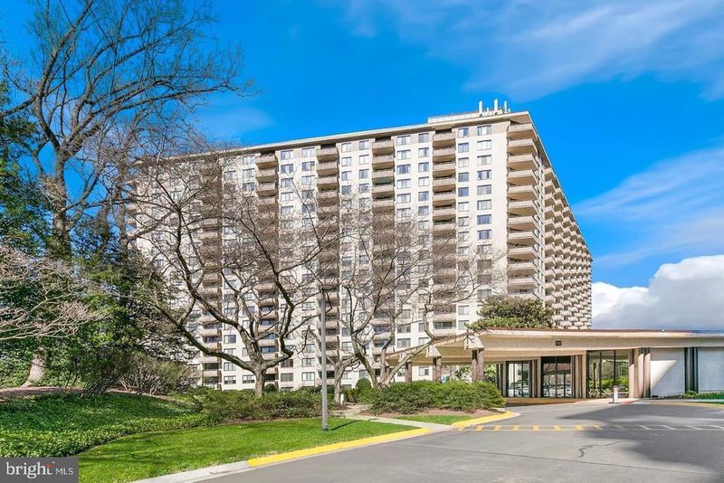 5225 Pooks Hill #710N, Bethesda, MD 20814