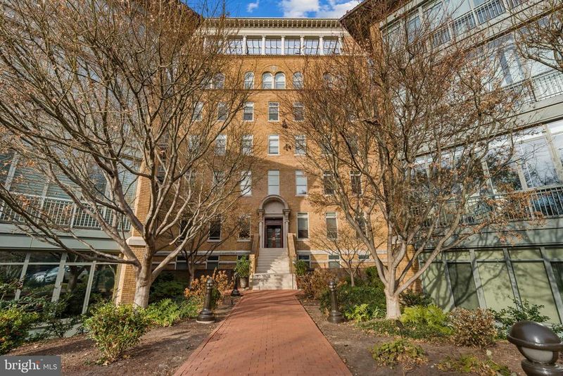 2425 L St NW #537, Washington, DC 20037