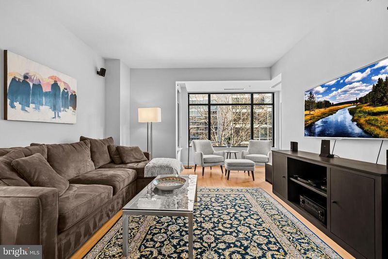 2425 L St NW #537, Washington, DC 20037