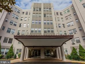 2737 Devonshire Pl NW #129, Washington, DC 20008