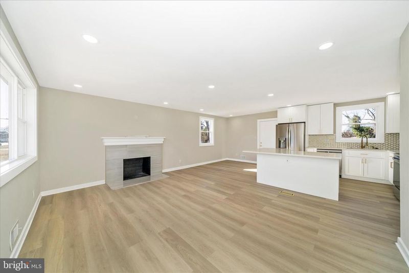 7103 Loch Raven Rd, Temple Hills, MD 20748