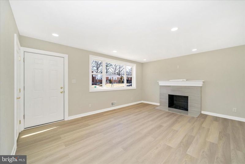 7103 Loch Raven Rd, Temple Hills, MD 20748